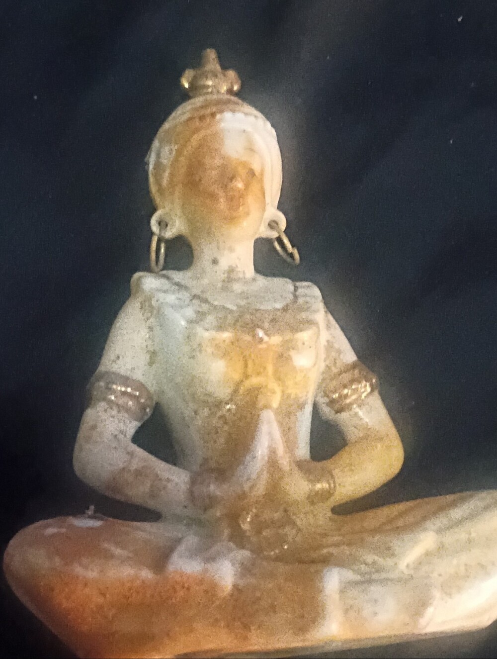 Decorative Seated Buddha Statue in Antique White and Gold